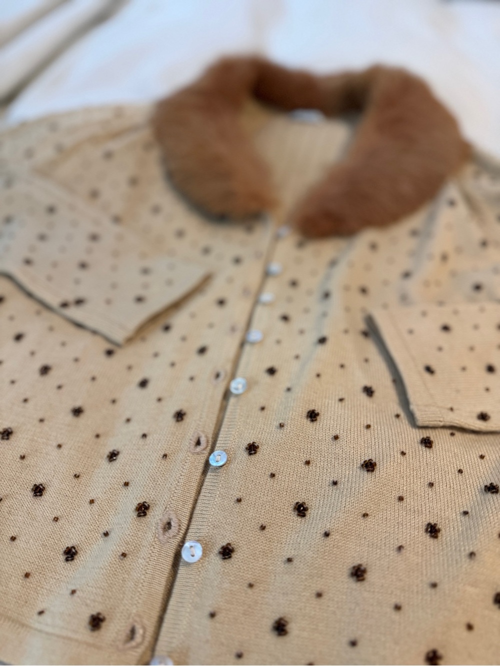 Vintage Gazeba Women’s Beaded Cardigan Fur Collar Size Small ITALY 100% Wool - Picture 2 of 12